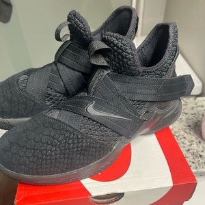 Nike LeBron Soldier XII (GS)